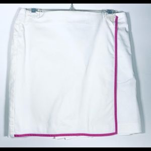 Ralph Lauren skort hardly worn, looks new. 10